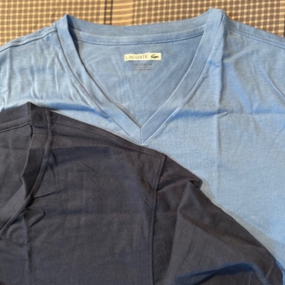 LACOSTE T-shirt 3 pack NWOT Blue undershirts Large - Picture 4 of 15